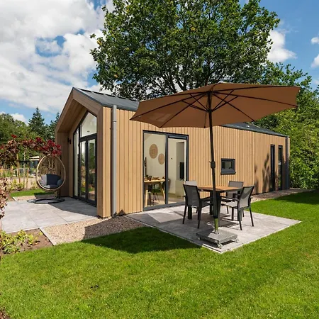 Veluwepark De Bosgraaf | Comfort Met Hottub Lieren