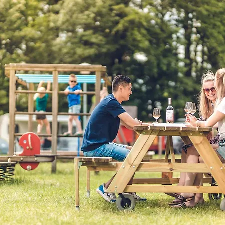 Veluwepark De Bosgraaf | Comfort Met Hottub Lieren
