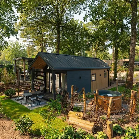 Veluwepark De Bosgraaf | Comfort Met Hottub Lieren