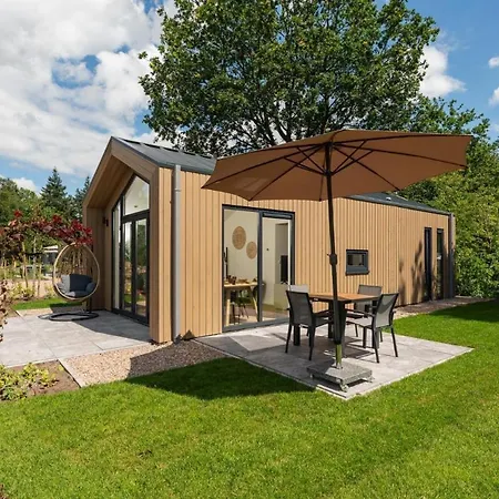 홀리데이파크 Veluwepark De Bosgraaf | Comfort Met Hottub Lieren