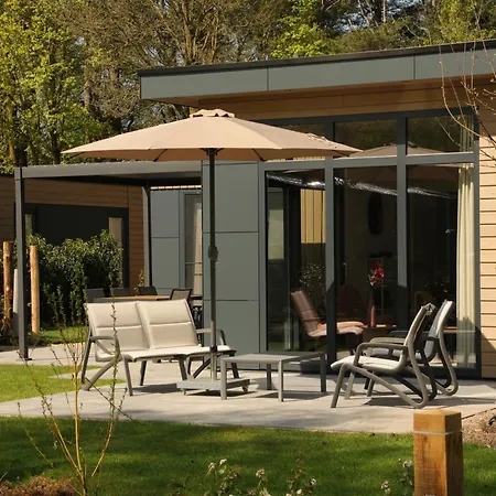 Veluwepark De Bosgraaf | Comfort Met Hottub 홀리데이파크