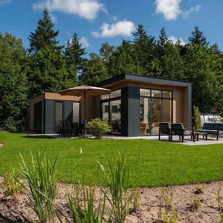Üdülőpark Veluwepark De Bosgraaf | Comfort Met Hottub *