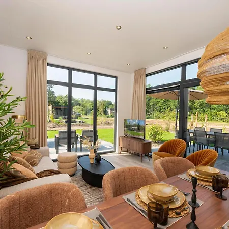 Üdülőpark Veluwepark De Bosgraaf | Comfort Met Hottub Lieren