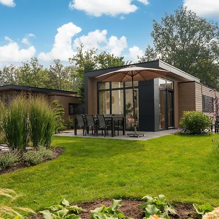 Veluwepark De Bosgraaf | Comfort Met Hottub Üdülőpark