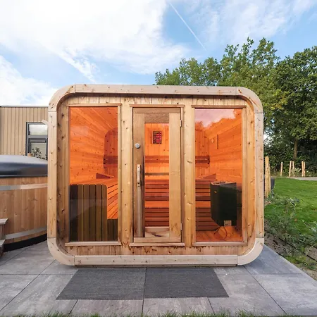 Üdülőpark Veluwepark De Bosgraaf | Comfort Met Hottub