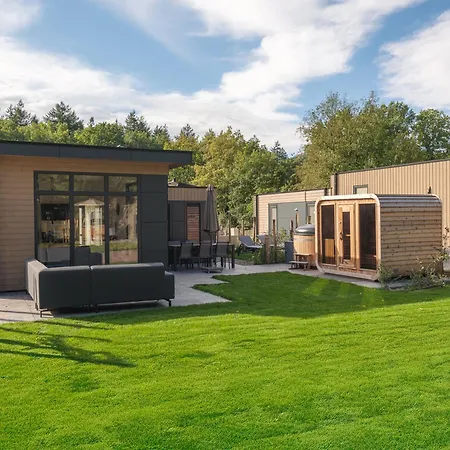 Üdülőpark Veluwepark De Bosgraaf | Comfort Met Hottub