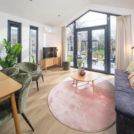 Üdülőpark Veluwepark De Bosgraaf | Comfort Met Hottub Lieren