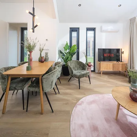 Feriepark Veluwepark De Bosgraaf | Comfort Met Hottub Lieren