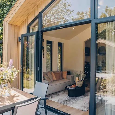 Veluwepark De Bosgraaf | Comfort Met Hottub