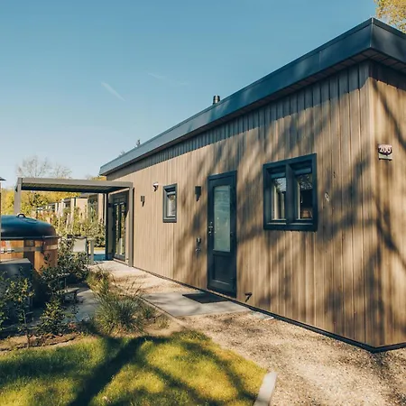 Veluwepark De Bosgraaf | Comfort Met Hottub * Lieren