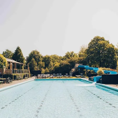 פארק נופש Veluwepark De Bosgraaf | Comfort Met Hottub *